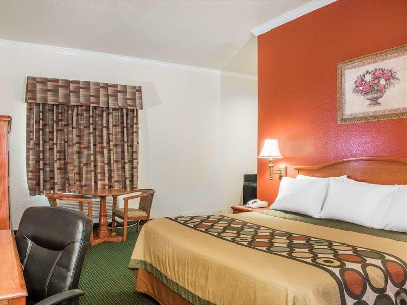 Super 8 By Wyndham Brookshire Tx Exterior foto