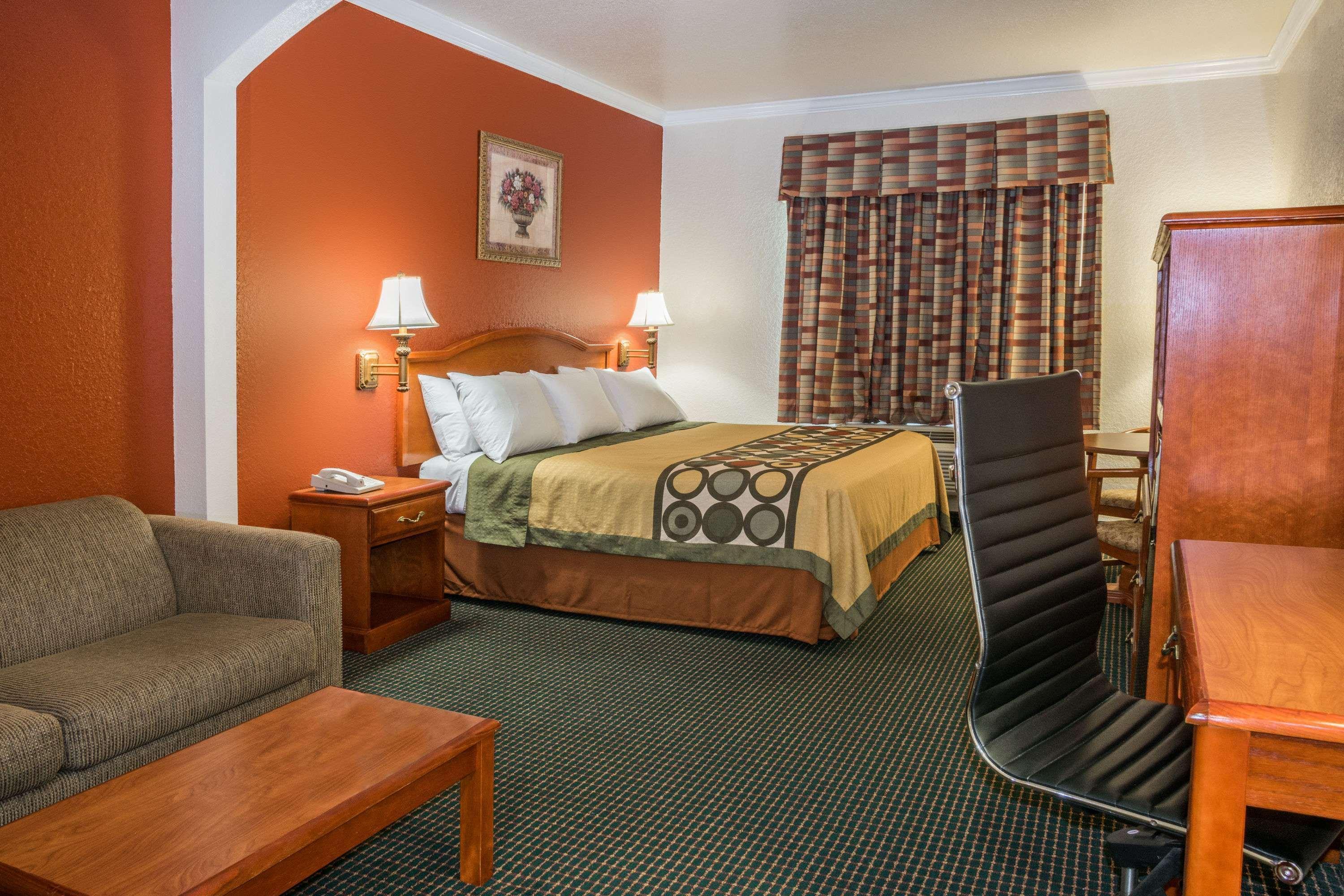 Super 8 By Wyndham Brookshire Tx Exterior foto